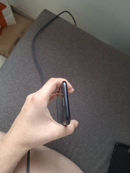 Iphone se 2020 stan bardzo dobry