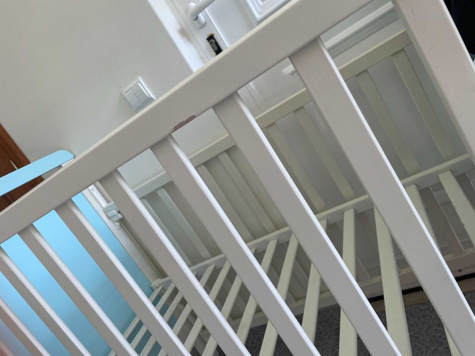 Berço/Cama de Grades Branco e Azul