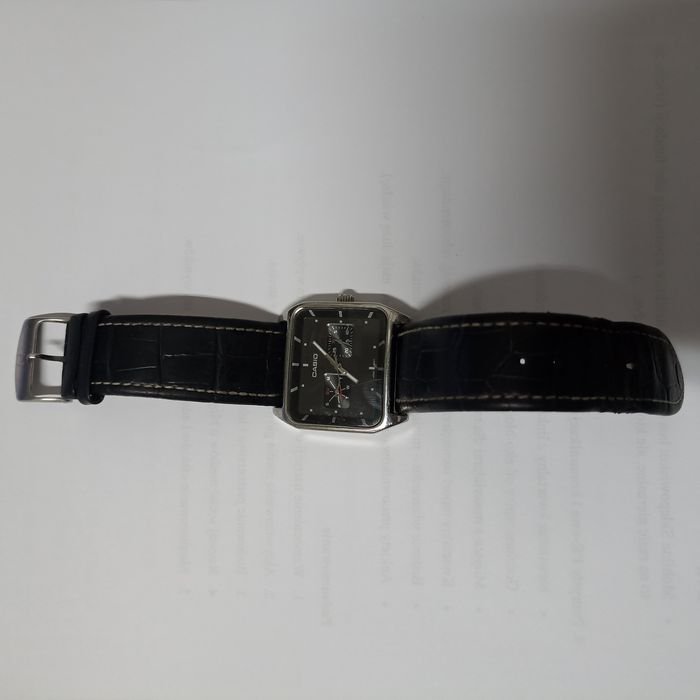 Casio MTF-304 czarna tarcza