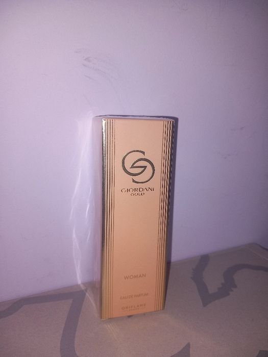 Perfumy Giordani Gold Woman