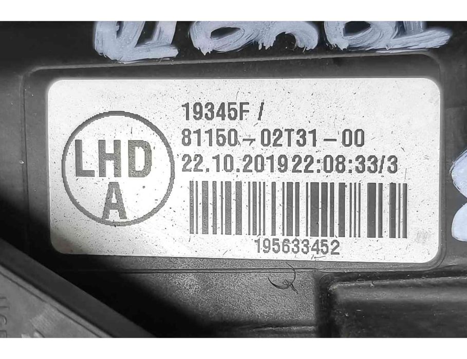 Ótica / Farol Esquerdo 81150-02T31-00 - TOYOTA COROLLA Hatchback