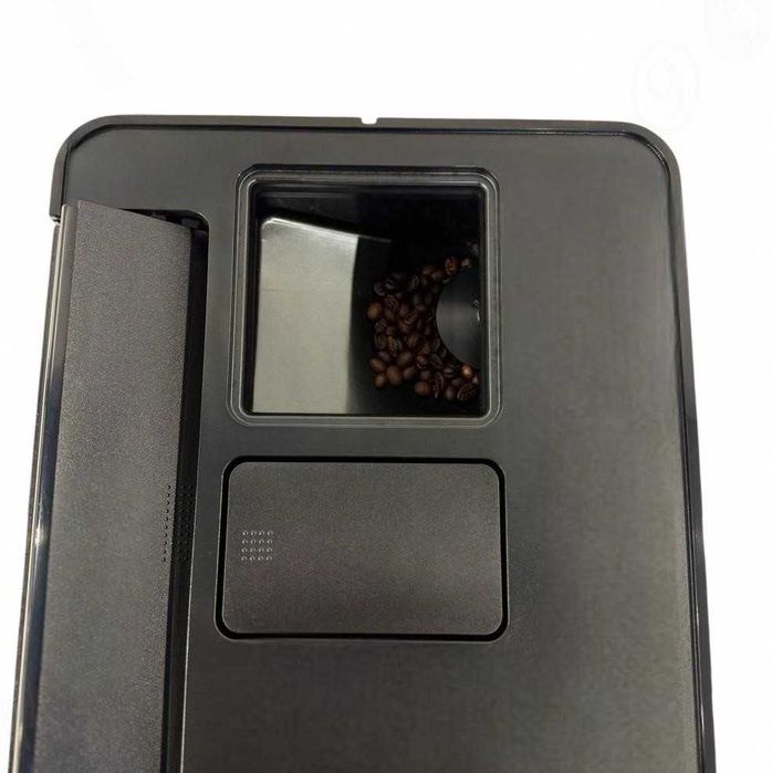 Кофемашина Miele CM 6300