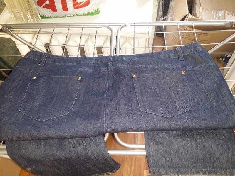 жіночі стрейчеві джинси кюлоти капрі з заклепками батал