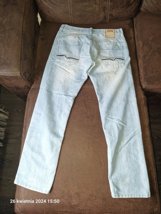Spodnie jeansowe męskie włoskie 32 S-35 oraz W-35 L-32