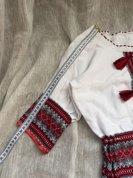 Вишите плаття для дівчинки 136-140 см