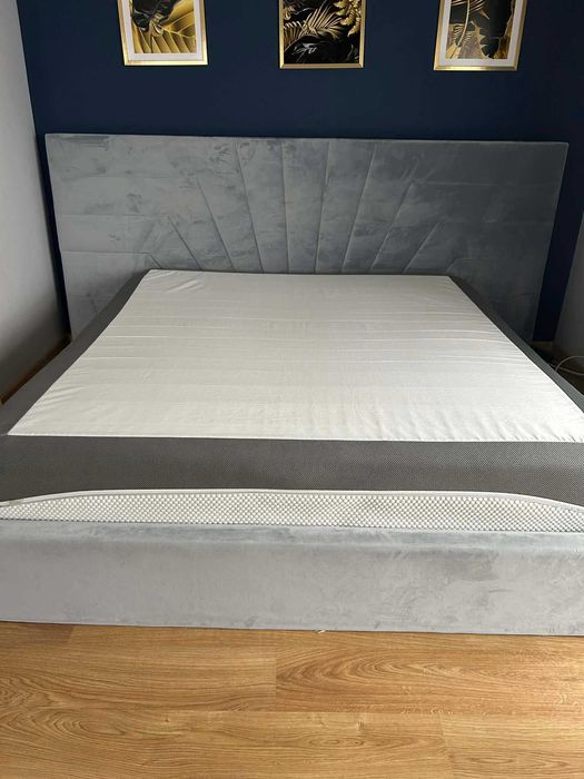 łóżko tapicerowane 180/200 jak nowe