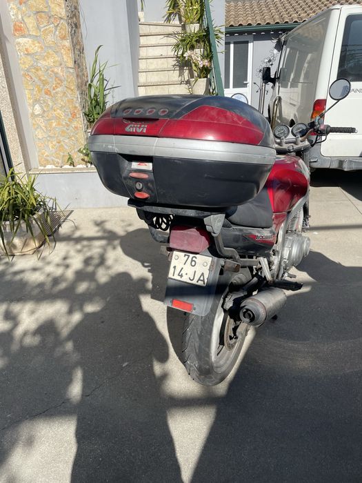 Mota suzuki Gs 500e