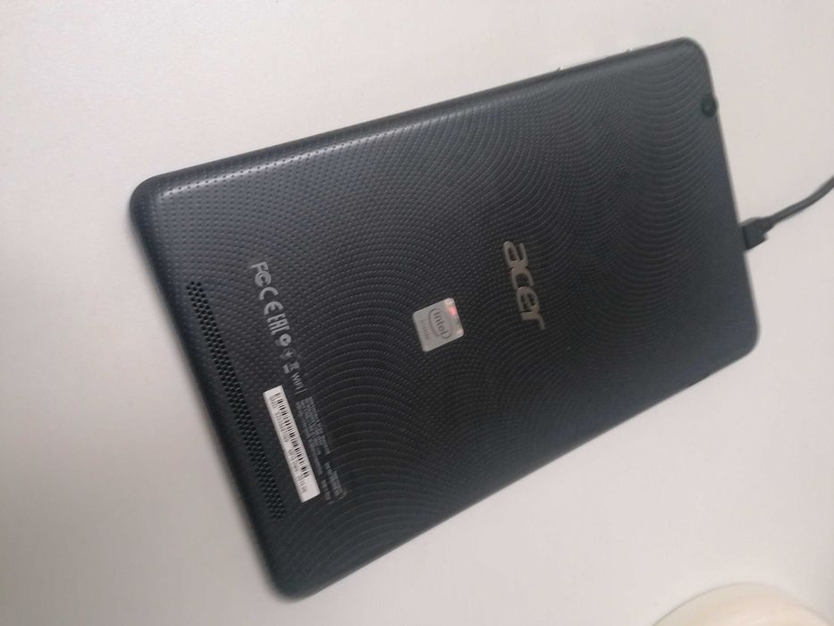 Tablet Acer Iconia B1-810 | 7 Inches | 8 GB | 512 MB Good Condition64584710394498122