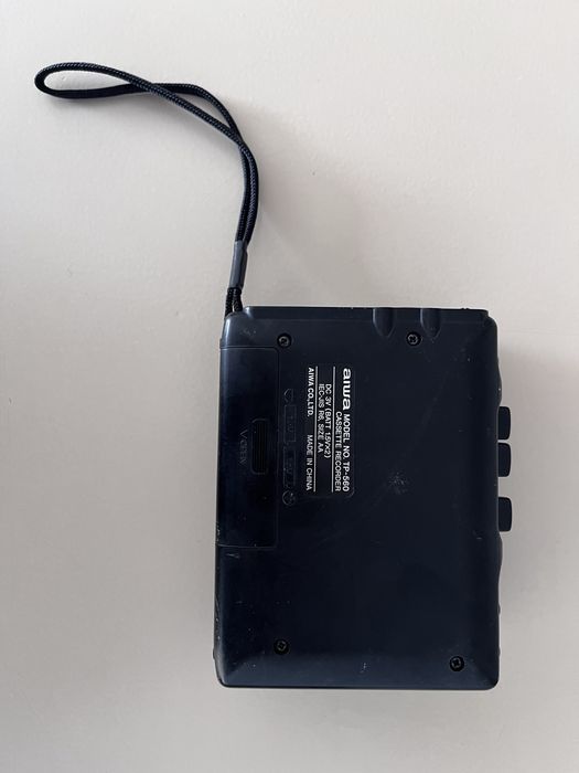 Aiwa TP-560 Walkman
