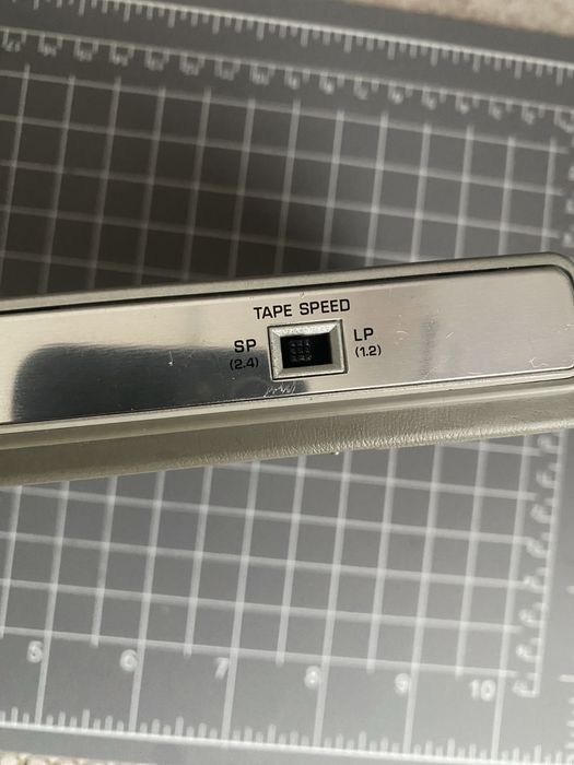 Продам мікрокасетний диктофон Panasonic RN-330