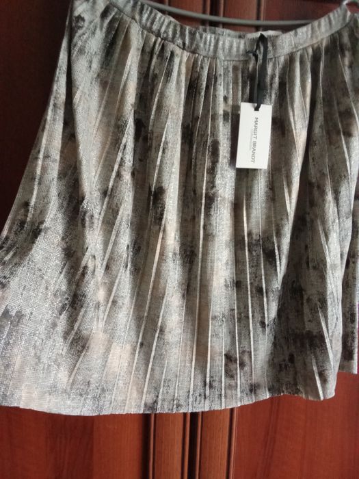 Nowa spódniczka damska
