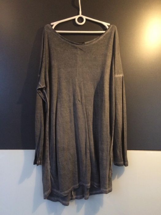 Szara tunika Reserved