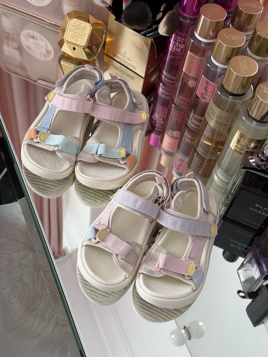 Кросівки кеди zara h&m 26 27 р 16.5-17.5 см waldi тапочки босоніжки бу