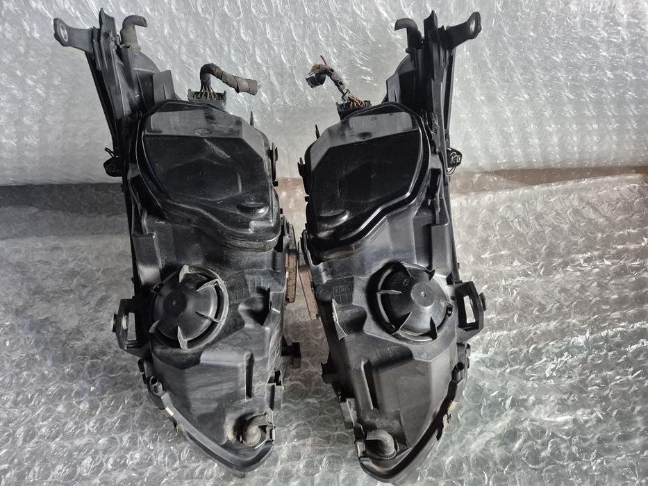 Bmw E60 E61 Lift LCI Europa Lampa przod przednia Reflektor Xenon