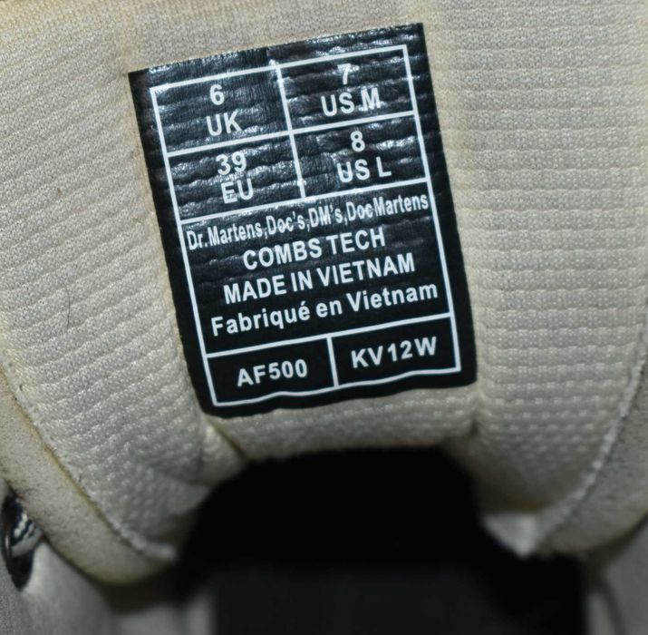 Dr. Martens Combs Tech Sznurowane Buty Glany 39