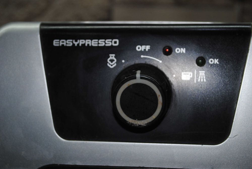 ELECTROLUX - ekspres ciśnieniowy kolbowy