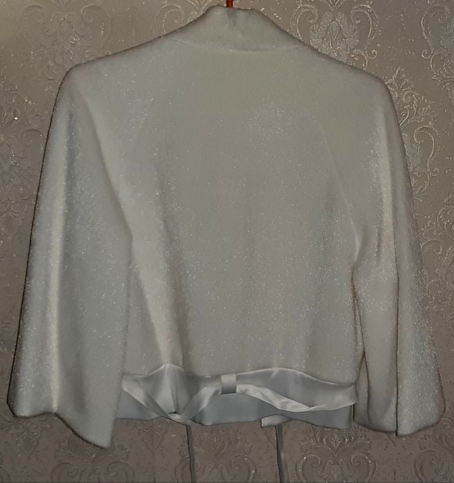 Шубка нарядная.XL
