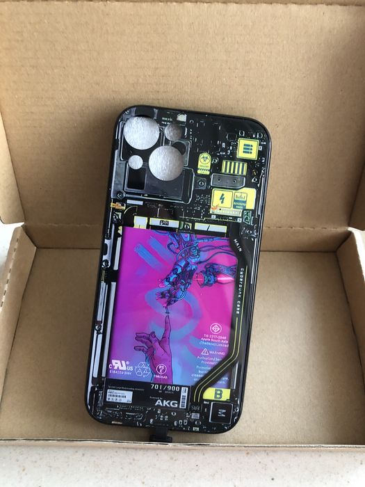 Iphone 14 бампер, що світиться