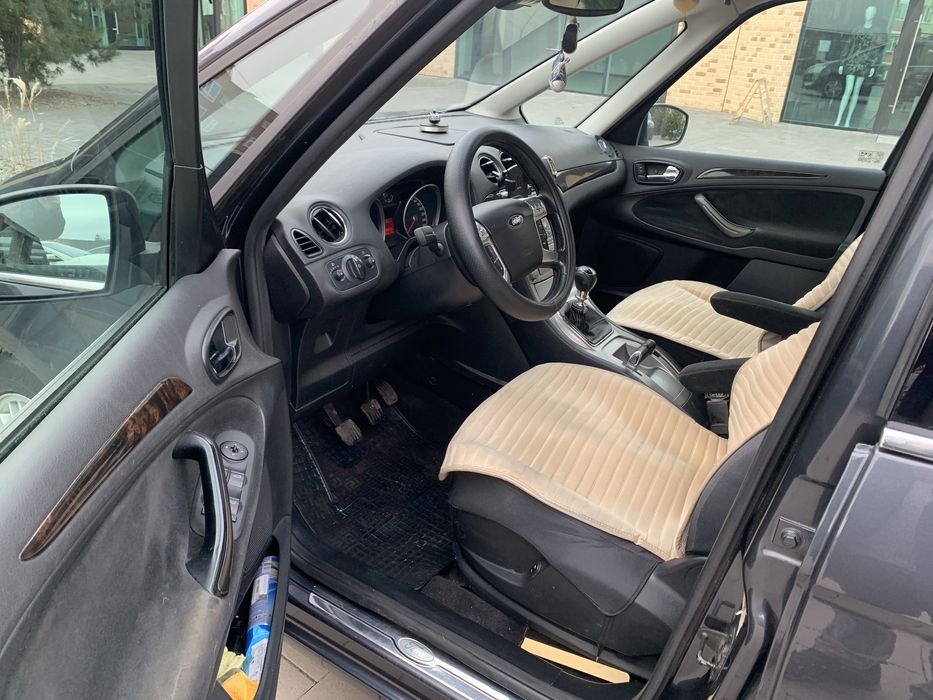 Продається Ford Galaxy