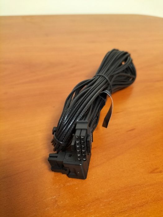 KABEL BE QUIET! 12VHPWR PCI-E 5.0 kątowy adapter do zasilania kart
