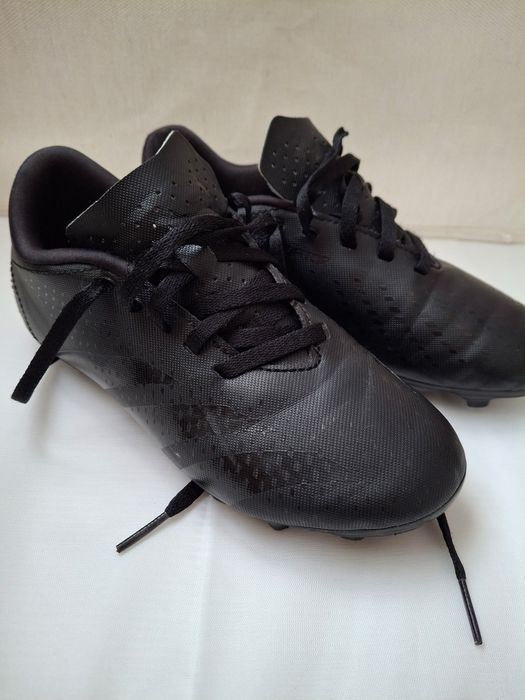 Korki dziecięce Adidas Predator