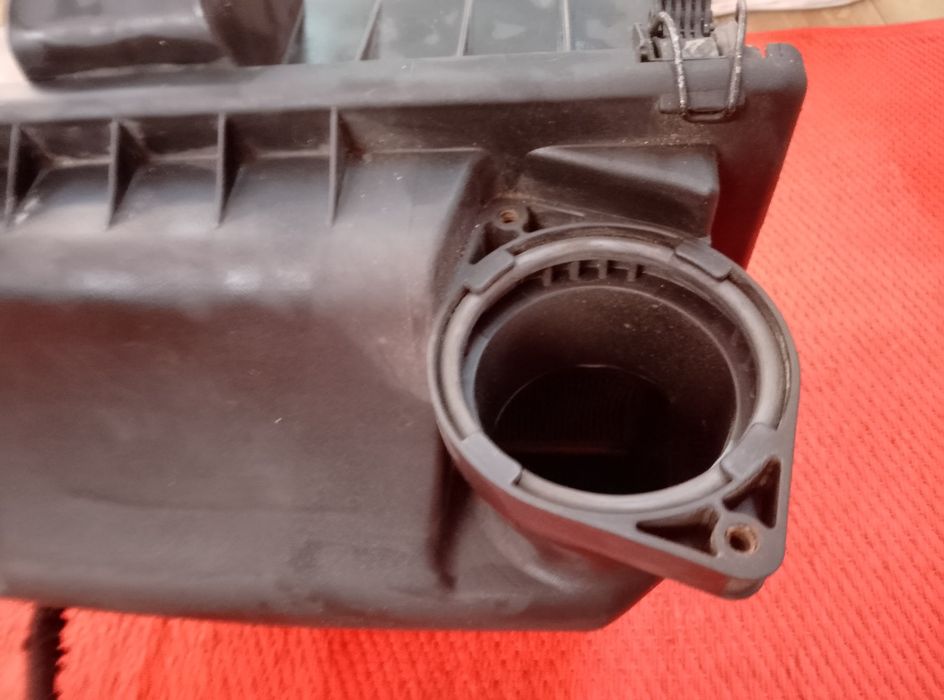 VW T4 2,5 tdi obudowa filtra powietrza model przejściowy