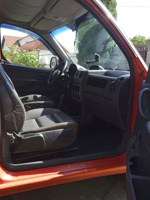 Авто Citroen Berlingo
