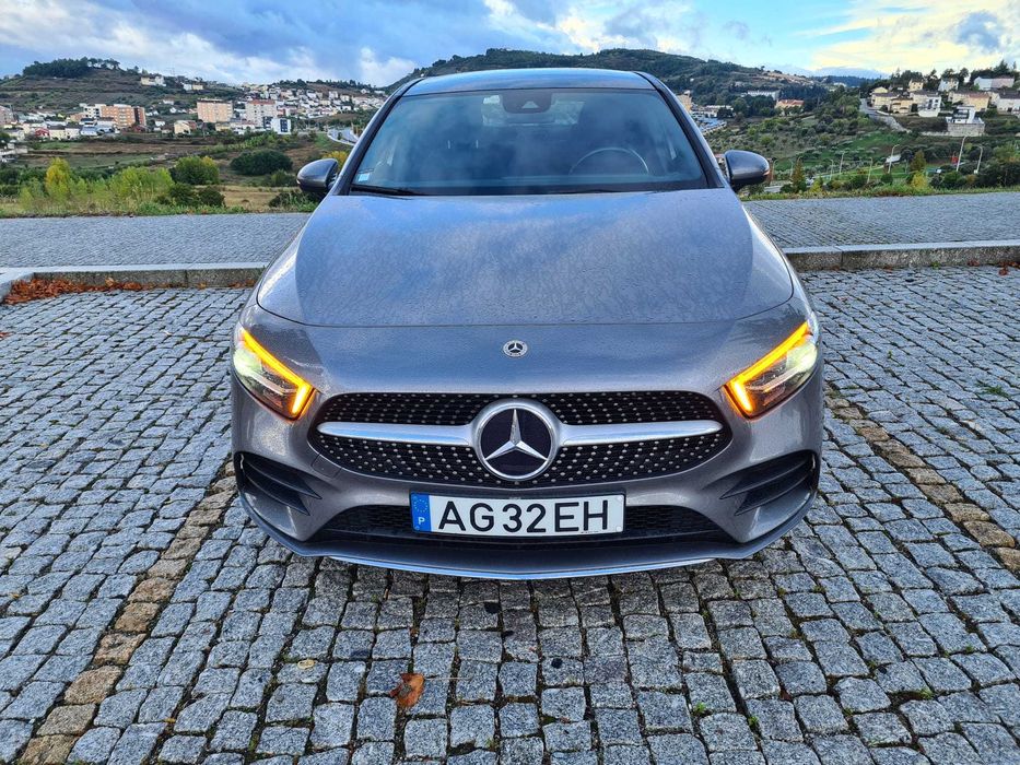 Mercedes A250e Limousine Hibrido Plug-in  218CV - 2,0L/100km -Nacional