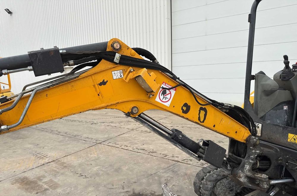 Bobcat E26EM 2017 — міні-екскаватор 2,6 т