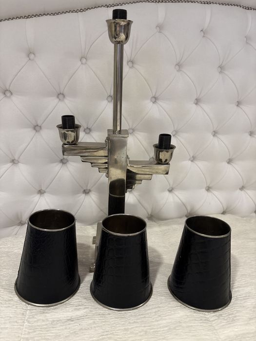 Candeeiro de mesa em inox da kare Design