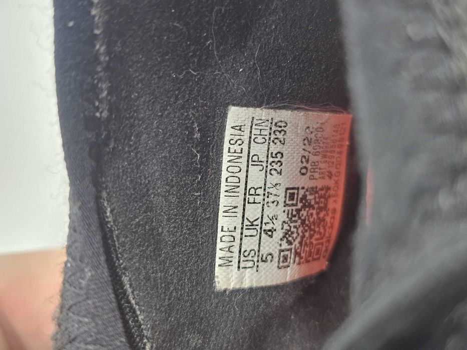 Adidas Predator Edge buty piłkarskie korki r. 37 1/3
