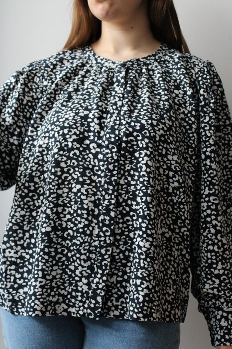 Bluza w kropki rozmiar 42