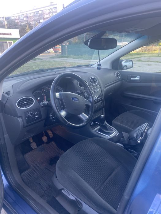 Ford Focus 1.6 газ/бензин