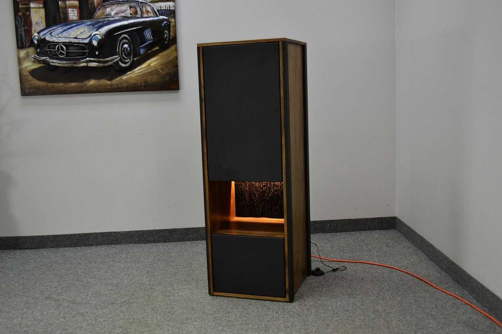 SZAFKA NA ŚCIANĘ, podświetlana, drewniana, akacja olejowana, -50%