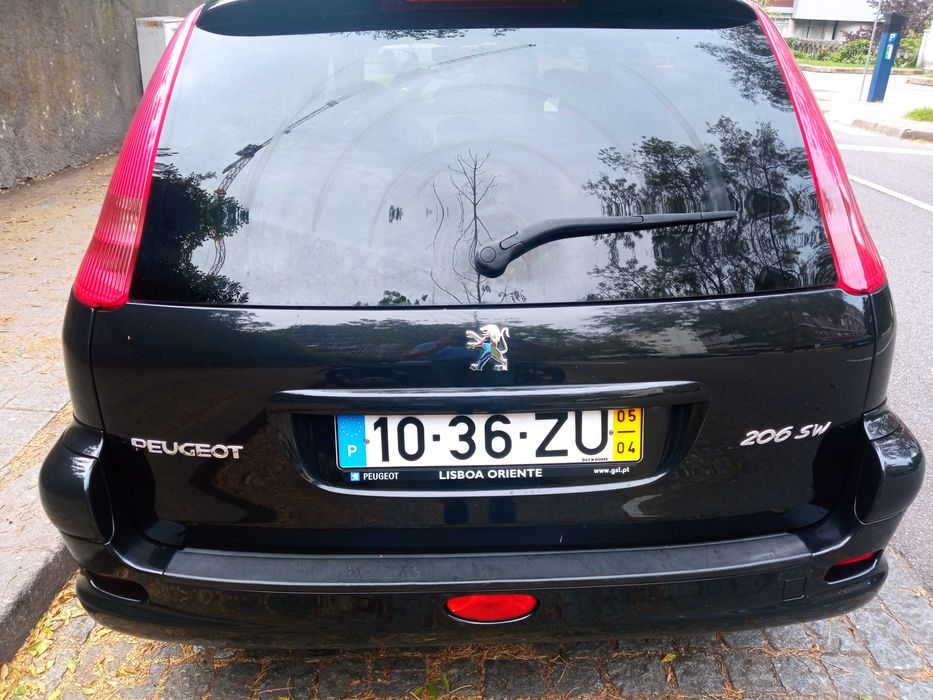 Peugeut 206 sw 155.000 KM bem estimado — photo 3