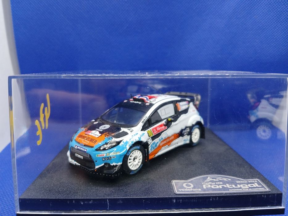 Miniatura  1/43 Ford Fiesta RS WRC Vencedor do Rally  de Portugal 2012