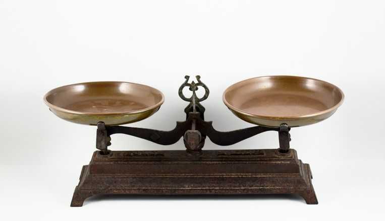 Balança de Roberval de 2kgs