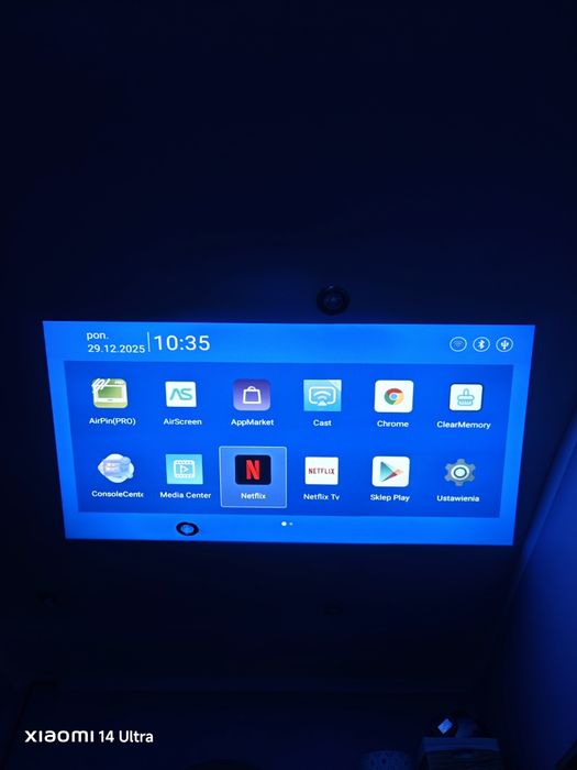 Projektor ultra HD Wi-Fi BT