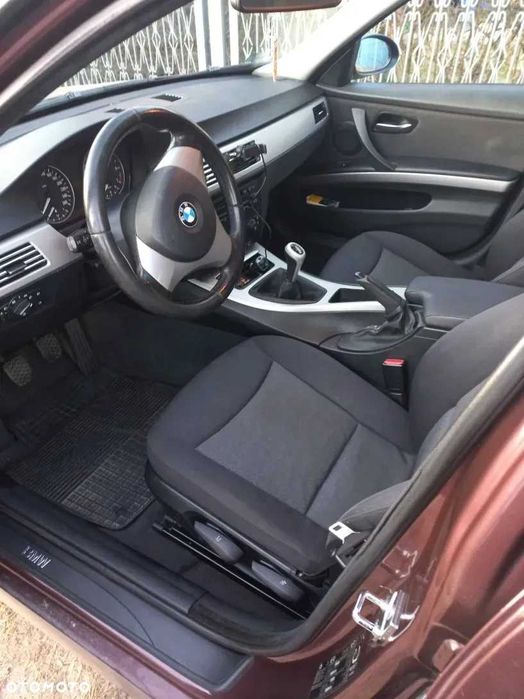BMW e90 318i 2005
