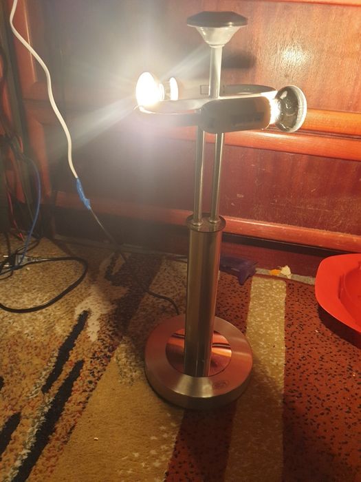 Світильник настільний