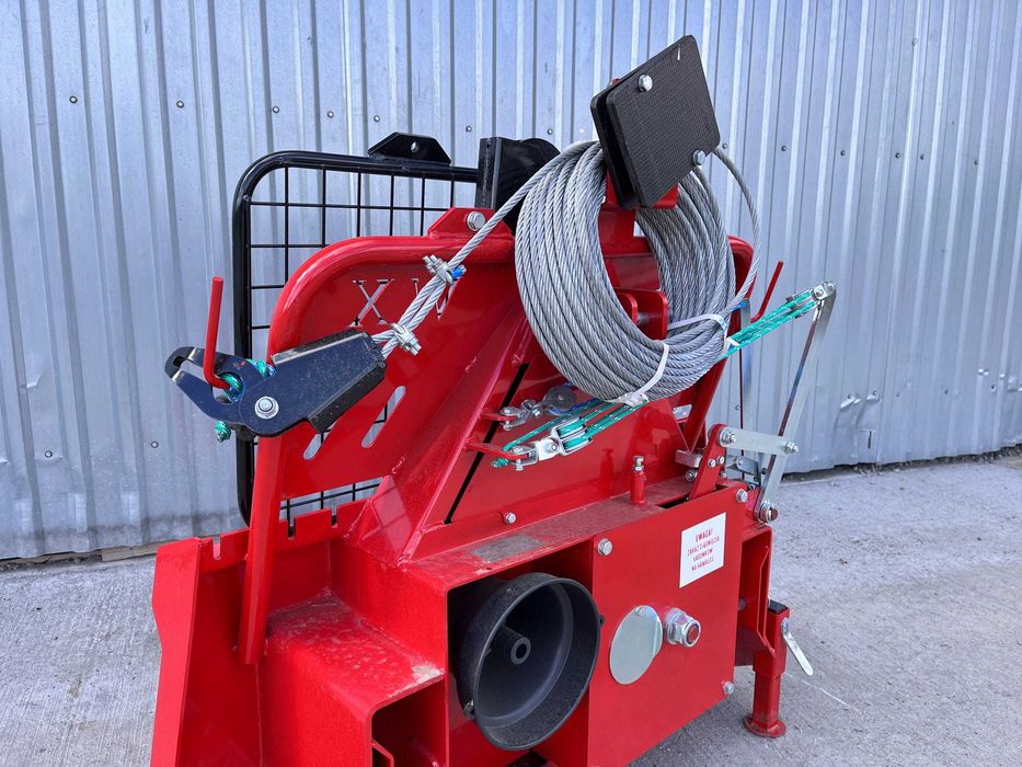 Wyciągarka do drewna polska leśna WOM  dostawa