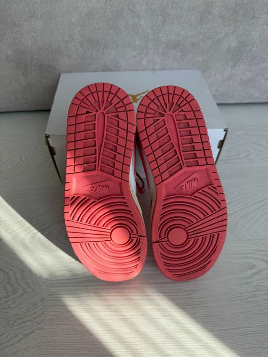 Sneakersy Nike Jordan Air 1 Mid