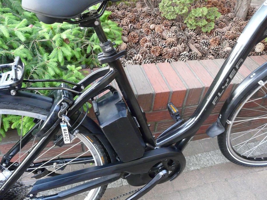 Rower elektryczny FLYER +T  28"/50 centralny,Magura-Szwajcar