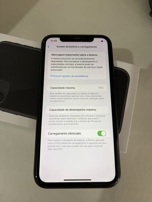 iPhone 11 64 GB Preto – Face ID avariado – bateria 75% + capas