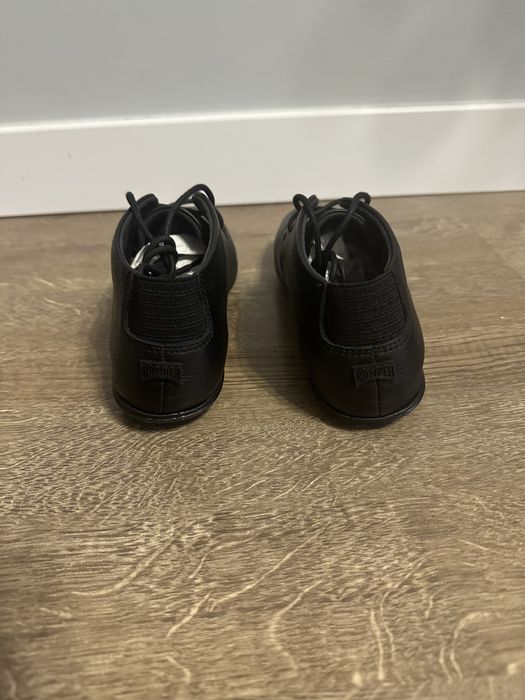 Шкіряні черевики туфлі Camper Right Nina 35