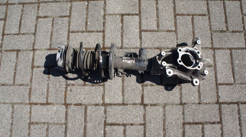 PRAWY AMORTYZATOR PRAWA ZWROTNICA BMW G20 G21 G22 G23 G30 XDRIVE X DRIVE