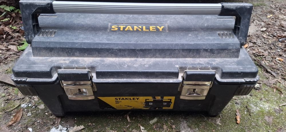 Skrzynka na narzędzia stanley