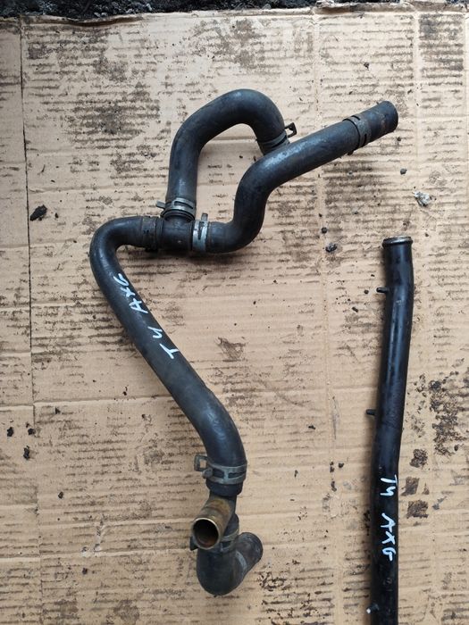 VW Transporter T4 Multivan 2.5 TDI 151KM AXG przewód wąż chłodnicy