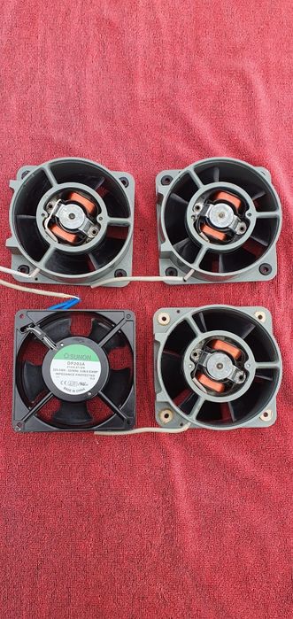 Wiatrak 120x120 mm profesionalny na prąd zmienny  230V 18W