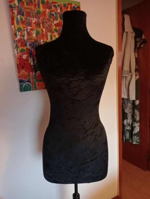 Manequim de costura novo de veludo preto _-
